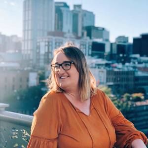 Meet your Posher, Hannah